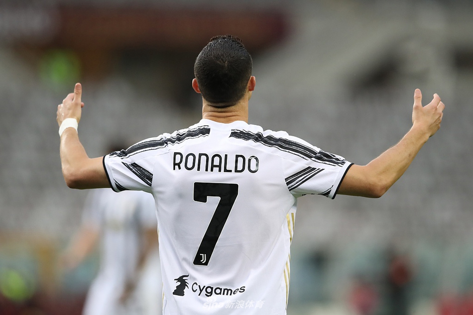 [意甲]都灵2-2尤文 C罗破门
