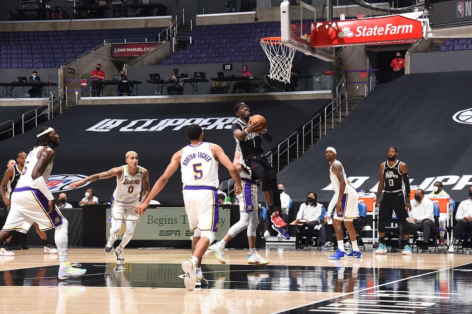 [NBA常规赛]湖人86-104快船