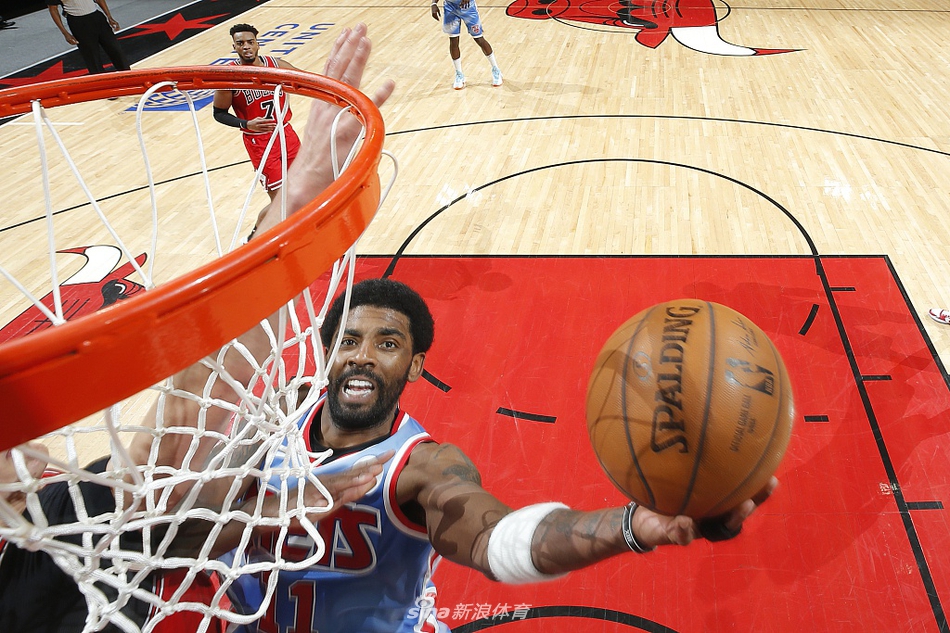 [NBA常规赛]篮网107-115公牛