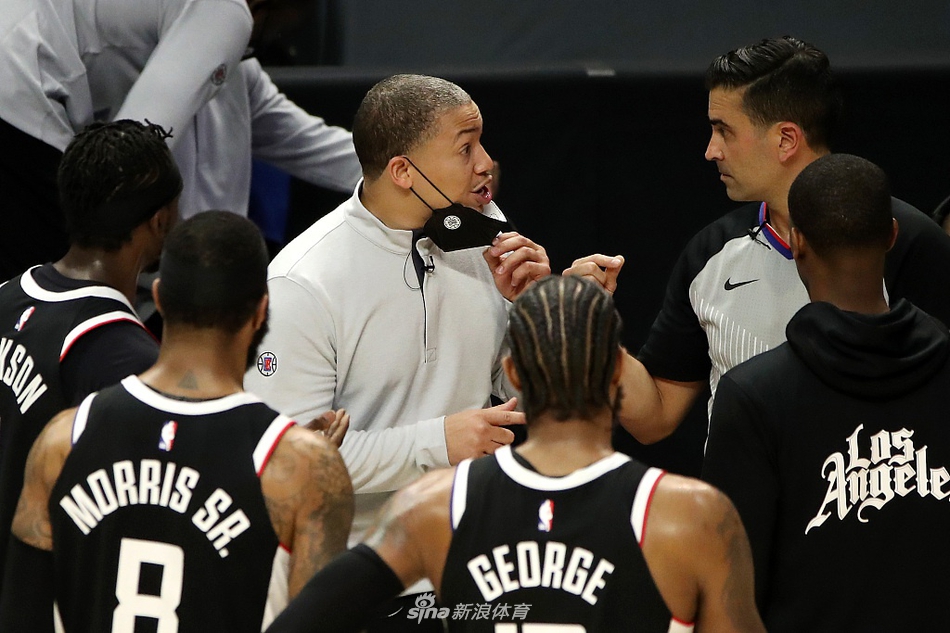 [NBA常规赛]湖人86-104快船