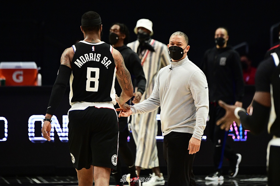 [NBA常规赛]湖人86-104快船