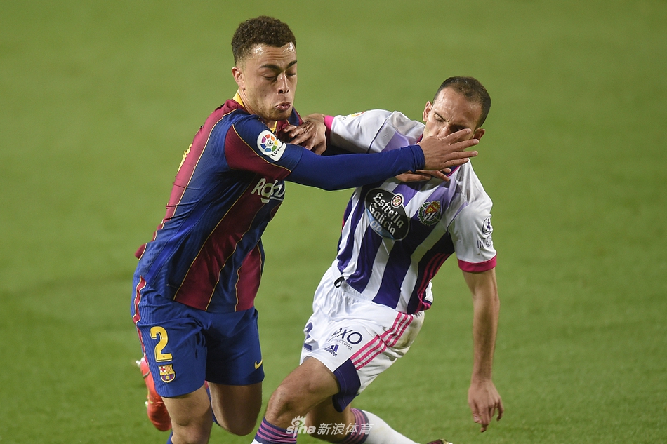 [西甲]巴萨1-0巴拉多利德 登贝莱绝杀