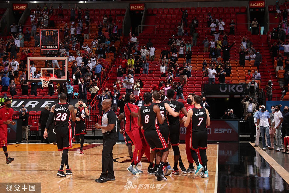 [NBA]篮网107-109热火 阿德绝杀杜兰特伤退