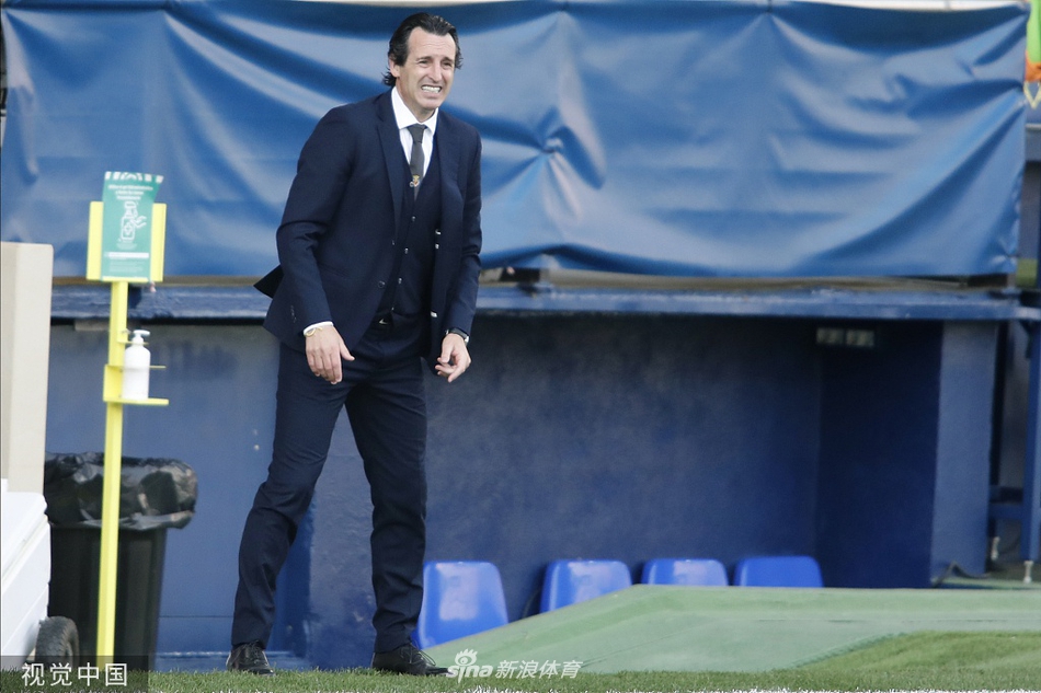 [西甲]比利亚雷亚尔1-2巴萨 格列兹曼两球