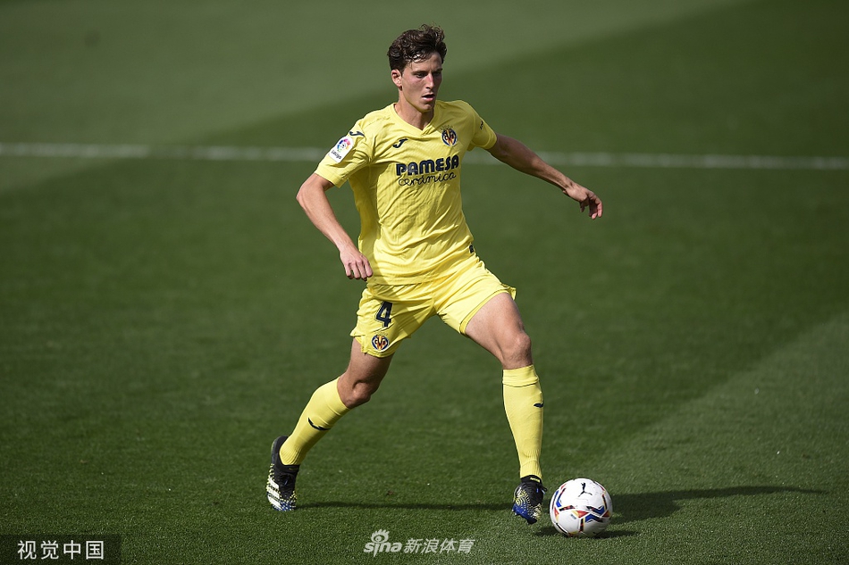 [西甲]比利亚雷亚尔1-2巴萨 格列兹曼两球