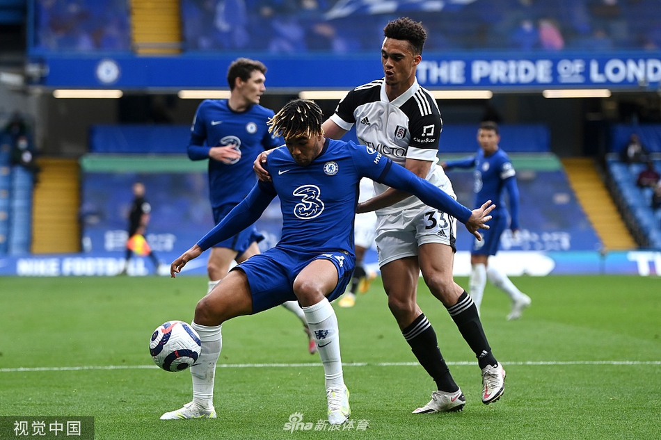 [英超]切尔西2-0富勒姆 哈弗茨两球