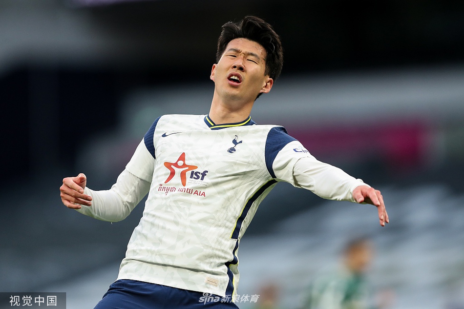 [英超]热刺4-0谢联 贝尔帽子戏法
