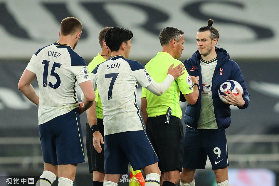 [英超]热刺4-0谢联 贝尔帽子戏法