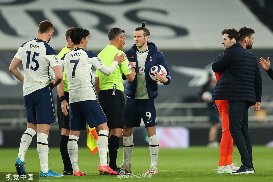 [英超]热刺4-0谢联 贝尔帽子戏法