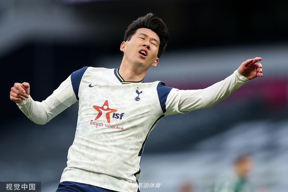 [英超]热刺4-0谢联 贝尔帽子戏法