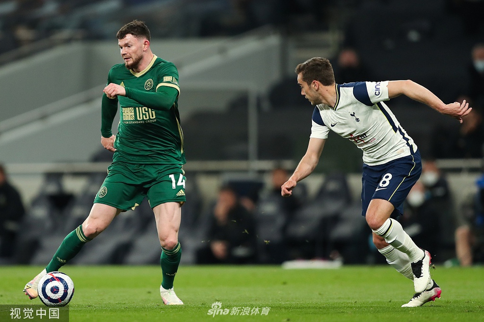 [英超]热刺4-0谢联 贝尔帽子戏法