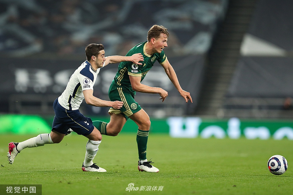 [英超]热刺4-0谢联 贝尔帽子戏法