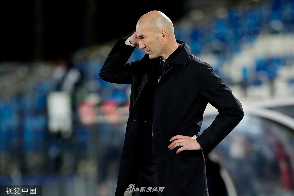 [西甲]皇马2-2塞维利亚 皇马压哨扳平