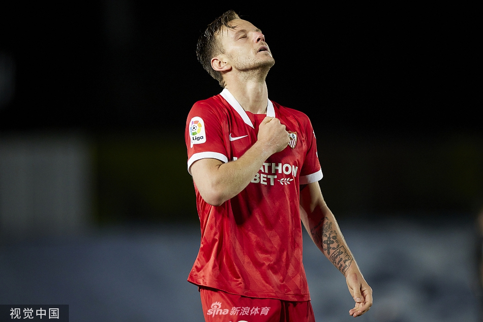 [西甲]皇马2-2塞维利亚 皇马压哨扳平