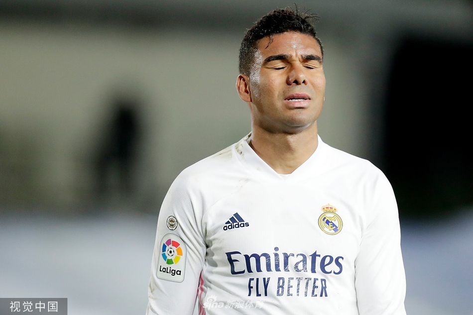 [西甲]皇马2-2塞维利亚 皇马压哨扳平