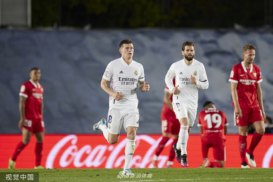 [西甲]皇马2-2塞维利亚 皇马压哨扳平