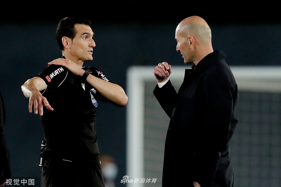 [西甲]皇马2-2塞维利亚 皇马压哨扳平