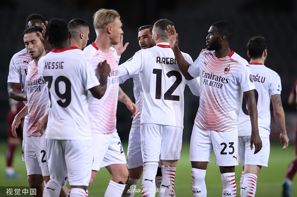 [意甲]都灵0-7AC米兰 雷比奇帽子戏法