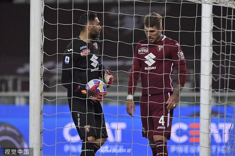 [意甲]都灵0-7AC米兰 雷比奇帽子戏法