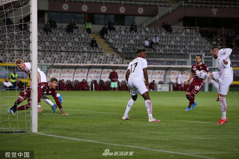 [意甲]都灵0-7AC米兰 雷比奇帽子戏法