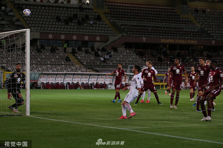 [意甲]都灵0-7AC米兰 雷比奇帽子戏法