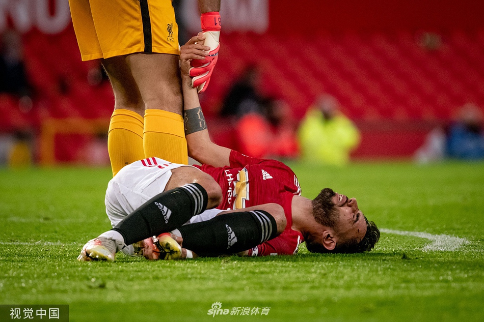 [英超]曼联2-4利物浦 菲尔米诺两球