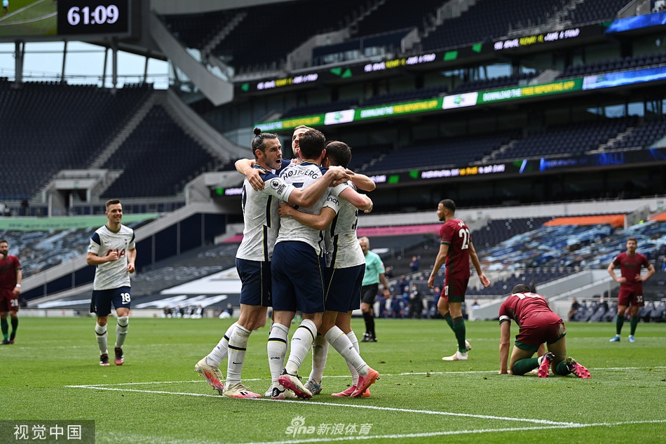 [英超]热刺2-0狼队 凯恩破门