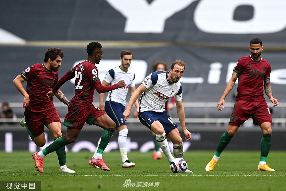 [英超]热刺2-0狼队 凯恩破门