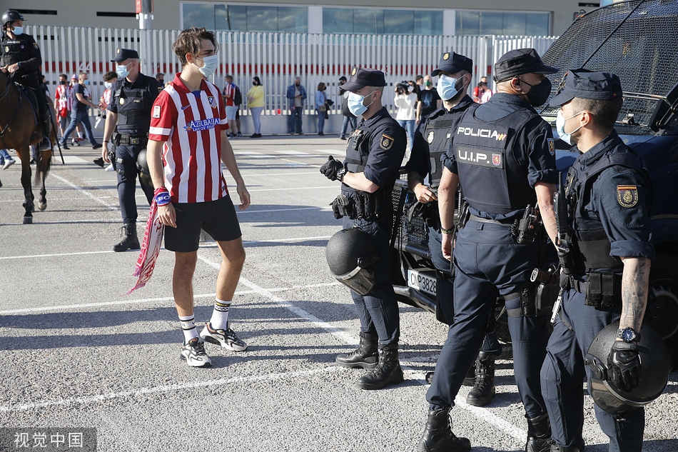 [西甲]奥萨苏纳1-2马竞 苏亚雷斯绝杀