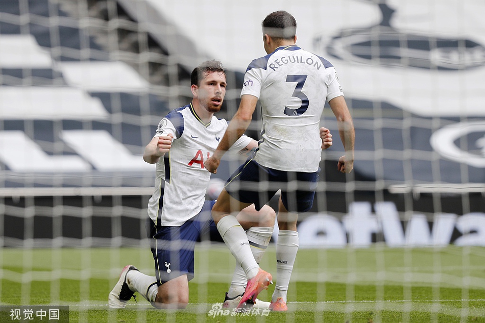 [英超]热刺2-0狼队 凯恩破门