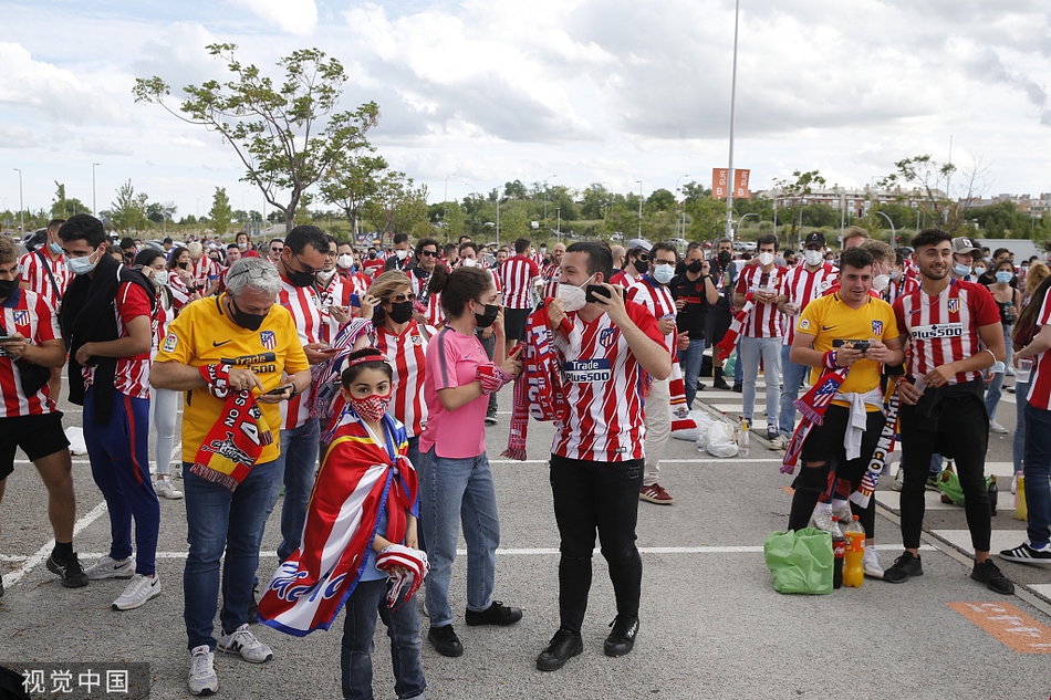 [西甲]奥萨苏纳1-2马竞 苏亚雷斯绝杀