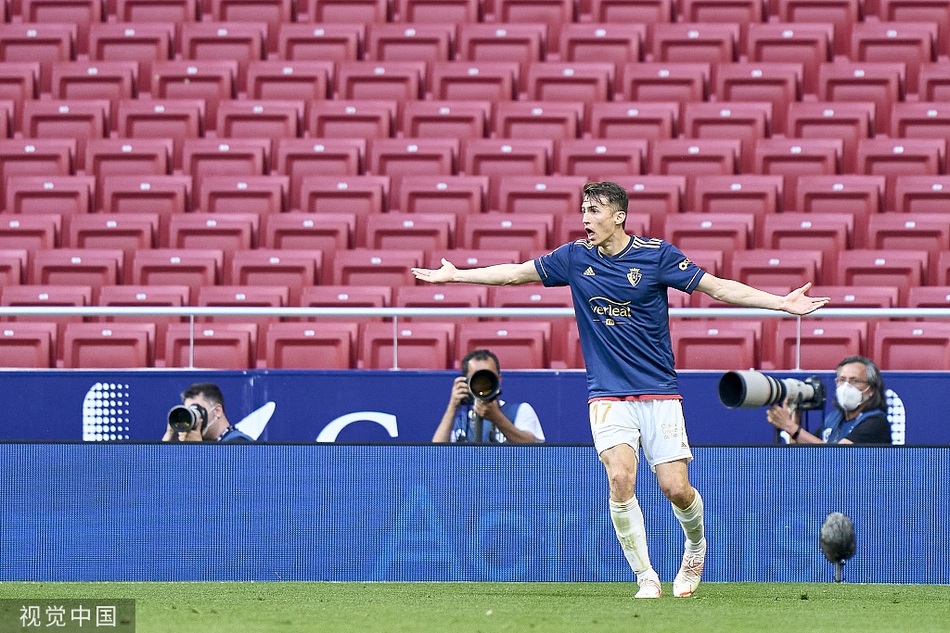 [西甲]奥萨苏纳1-2马竞 苏亚雷斯绝杀