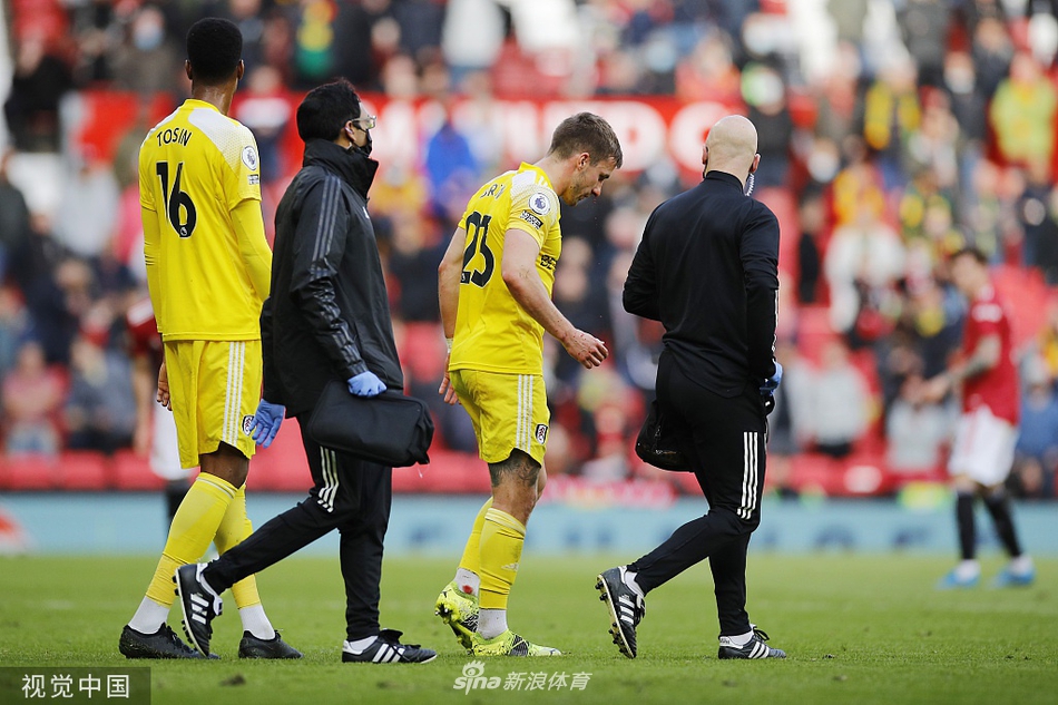 [英超]曼联1-1富勒姆 卡瓦尼破门