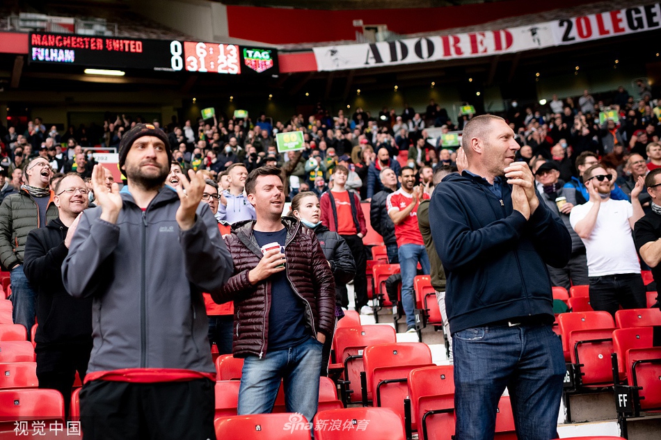 [英超]曼联1-1富勒姆 卡瓦尼破门