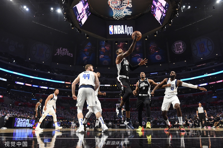 [NBA季后赛]独行侠113-103快船 东契奇三双