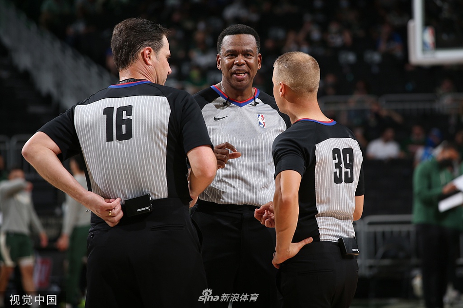 [NBA季后赛]热火107-109雄鹿 米德尔顿绝杀