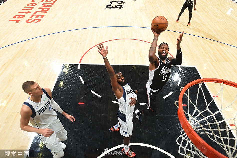 [NBA季后赛]独行侠113-103快船 东契奇三双