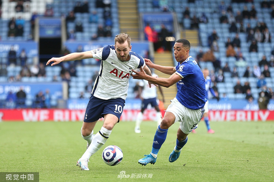 [英超]莱斯特2-4热刺 贝尔两球