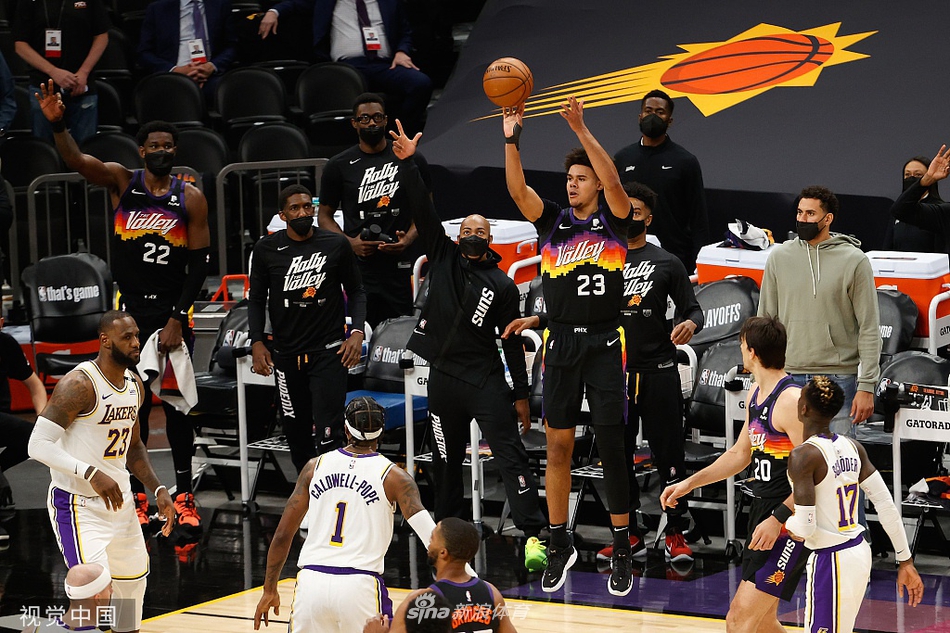 [NBA季后赛]湖人90-99太阳 詹姆斯两双难救主