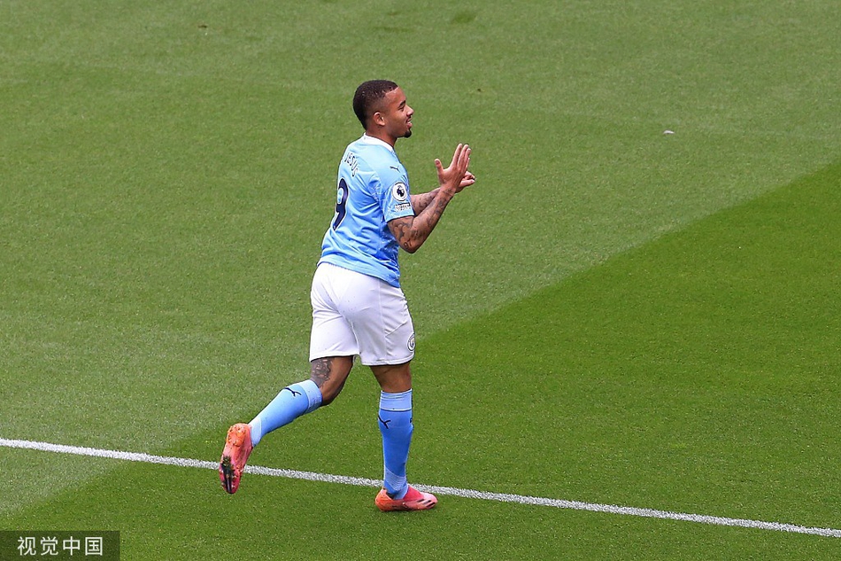 [英超]曼城5-0埃弗顿 阿圭罗两球