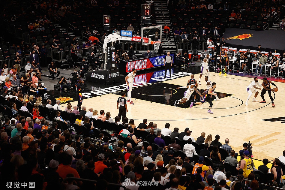 [NBA季后赛]湖人90-99太阳 詹姆斯两双难救主