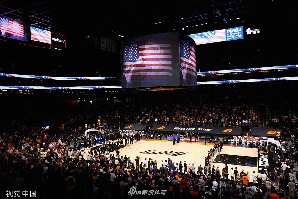 [NBA季后赛]湖人90-99太阳 詹姆斯两双难救主