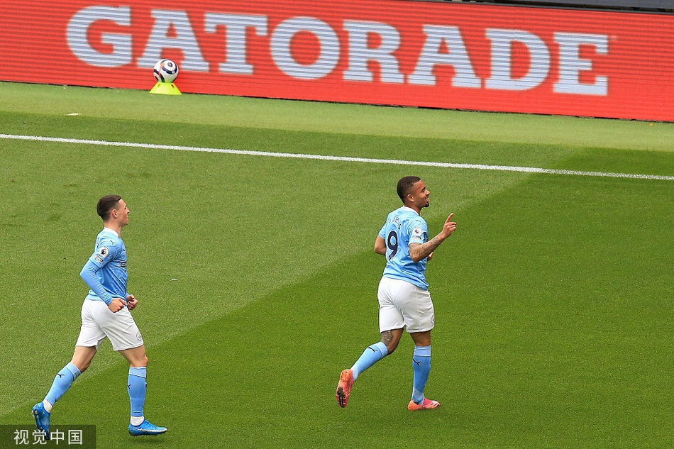 [英超]曼城5-0埃弗顿 阿圭罗两球