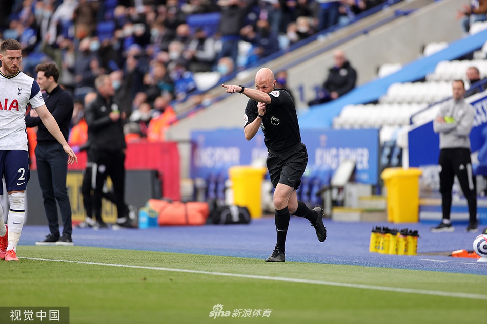 [英超]莱斯特2-4热刺 贝尔两球