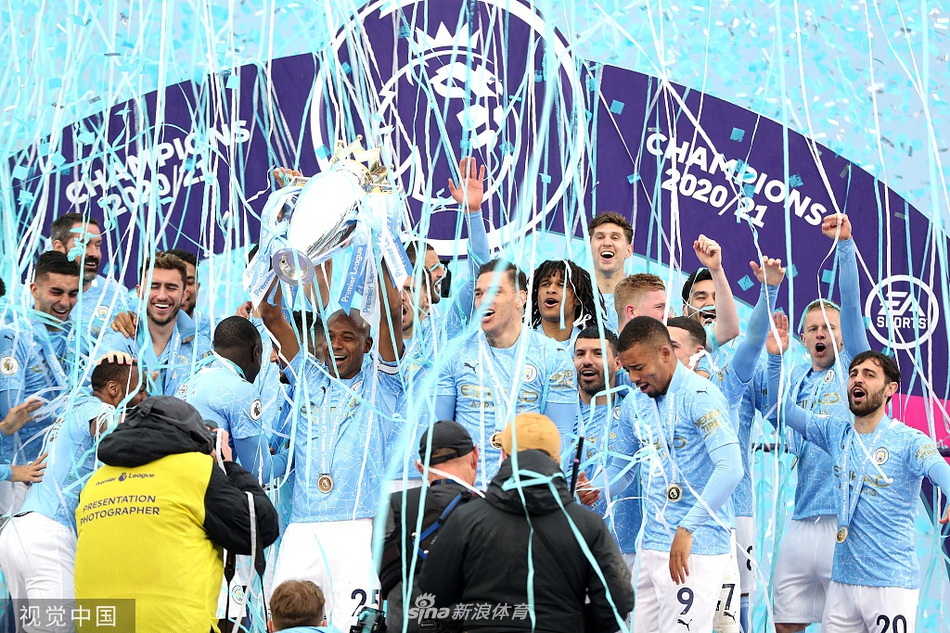 [英超]曼城5-0埃弗顿 阿圭罗两球