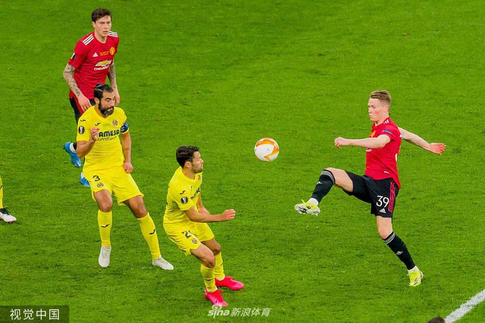 [欧联杯]比利亚雷亚尔胜曼联夺冠