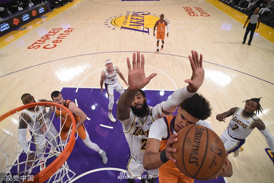 [NBA季后赛]湖人92-100太阳 总分2-2平