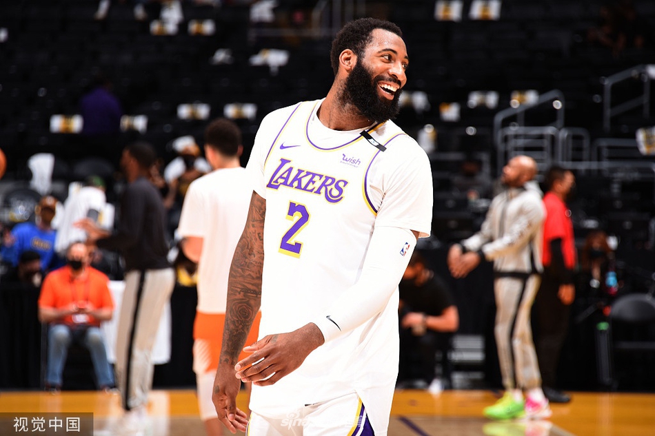 [NBA季后赛]湖人92-100太阳 总分2-2平