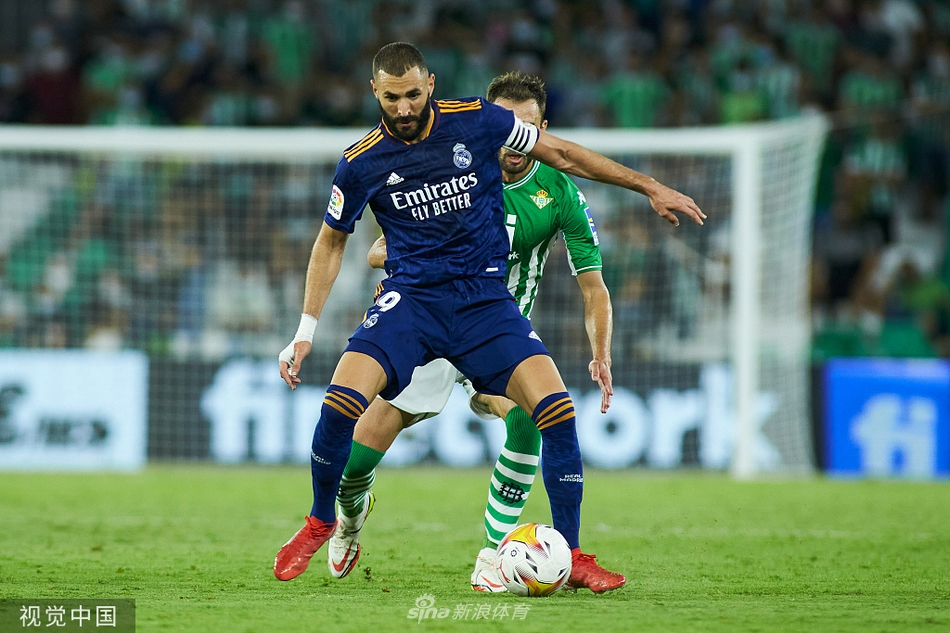 [西甲]贝蒂斯0-1皇马 本泽马助攻