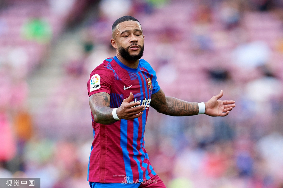 [西甲]巴萨2-1赫塔菲 德佩破门